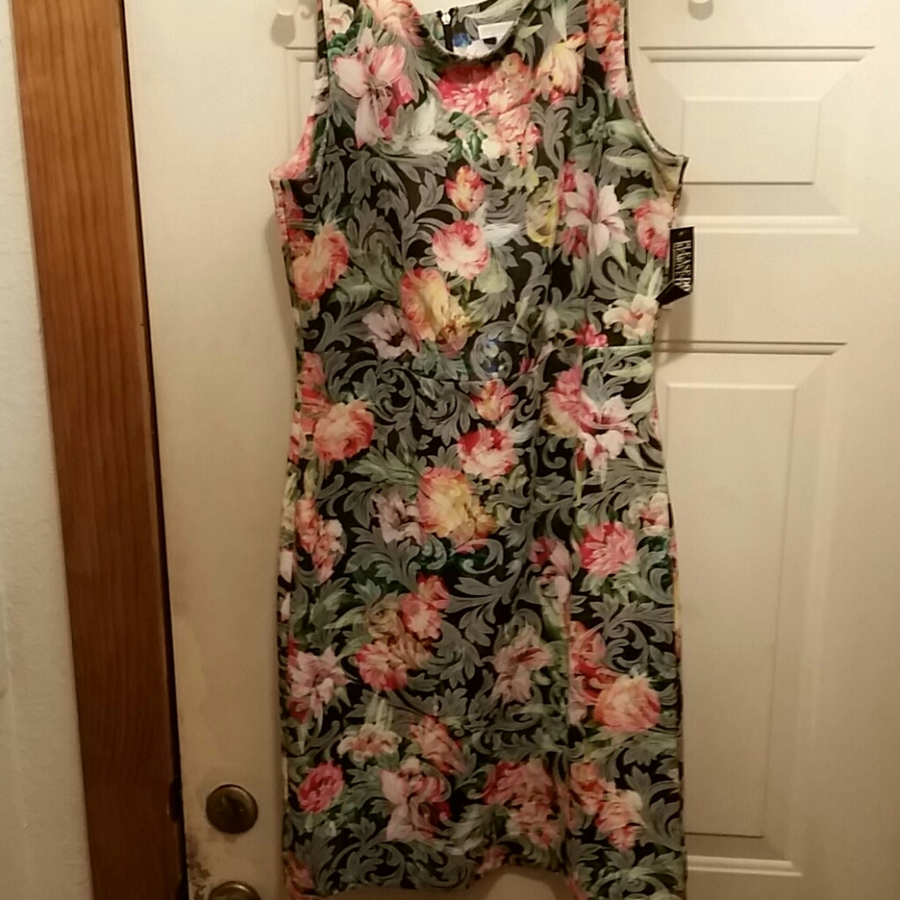Floral sheath dress